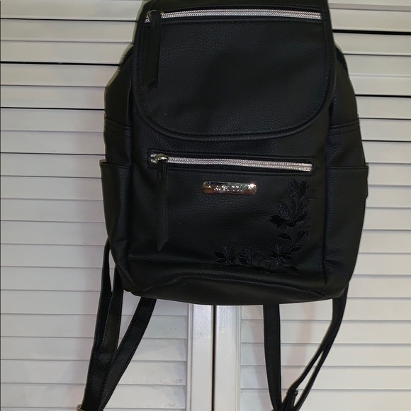 Rosetti Backpack with floral design nwt - Picture 1 of 10